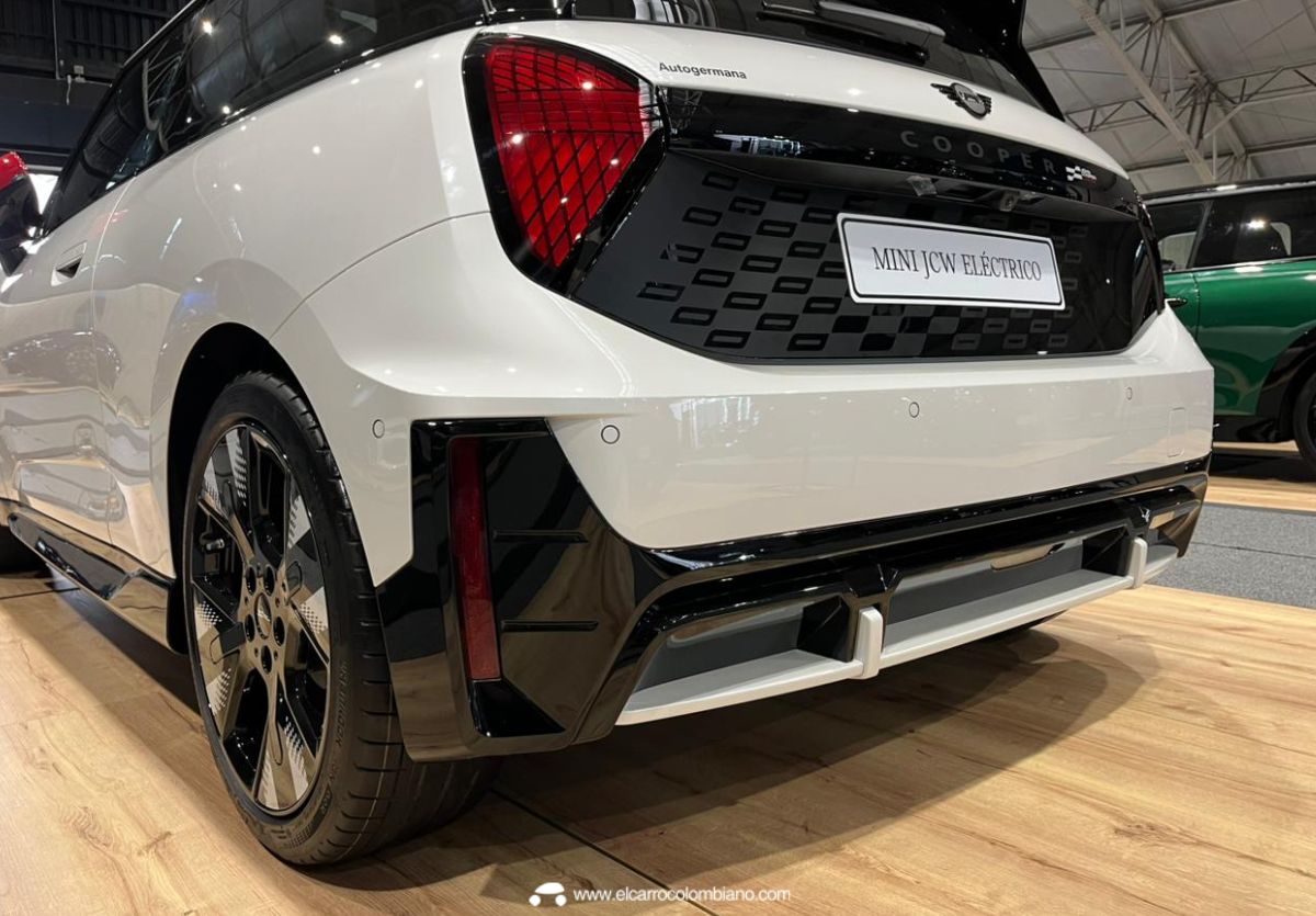 MINI John Cooper Works eléctrico Colombia