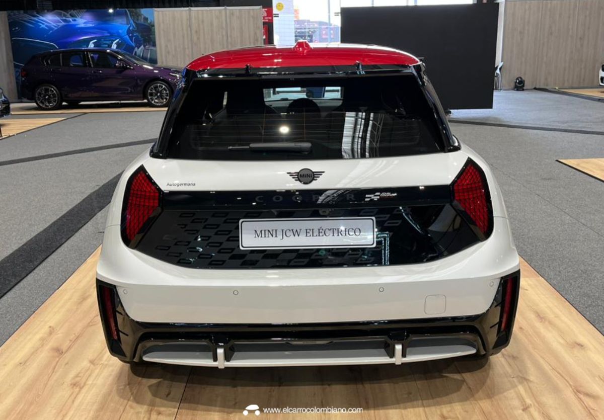 MINI John Cooper Works eléctrico Colombia