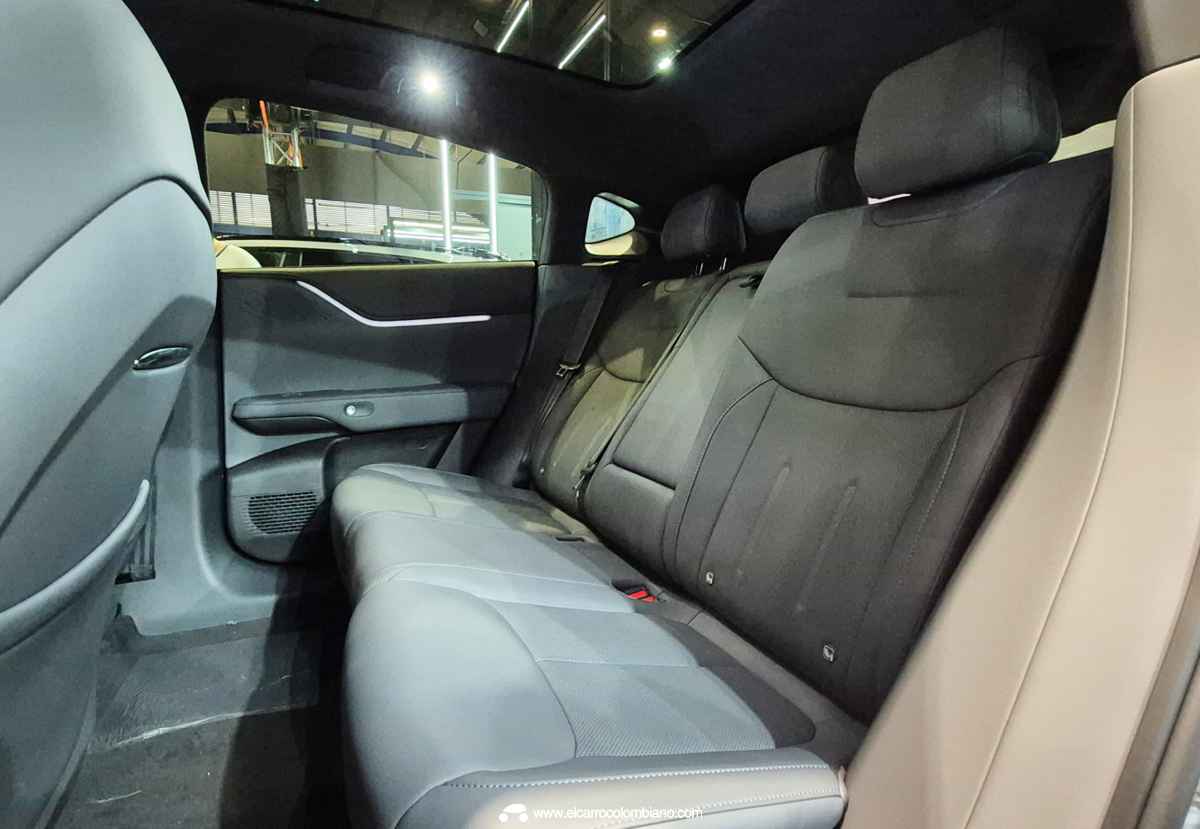 Xpeng G6 Colombia SUV eléctrico de alta tecnología