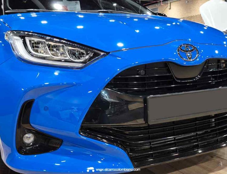 Toyota Yaris Híbrido Colombia