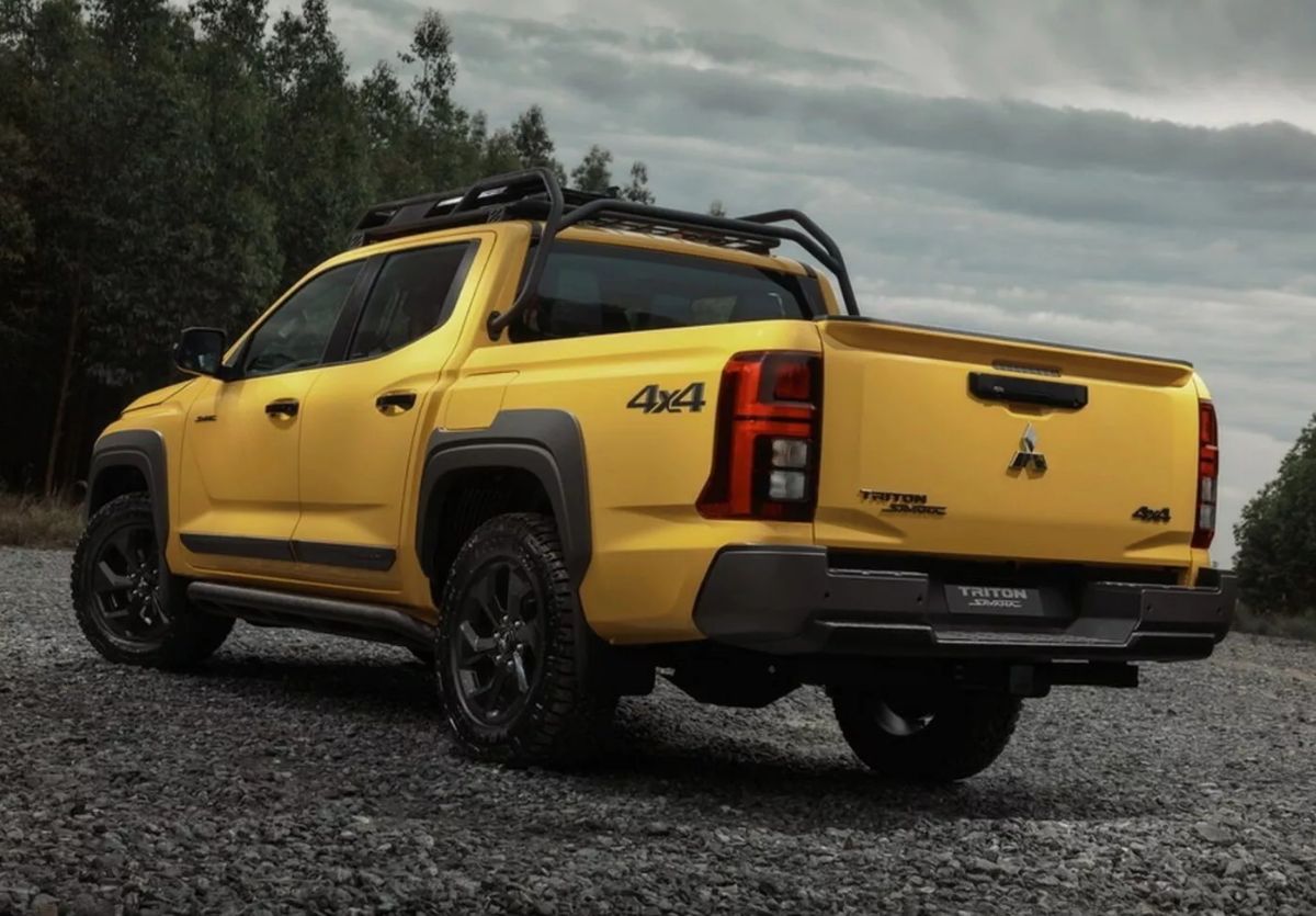 Mitsubishi, Mitsubishi pick-ups, Mitsubishi pick-ups sudamerica, Mitsubishi pick-ups Colombia, Mitsubishi l200, Mitsubishi l200 versiones, Mitsubishi l200 precio, Mitsubishi l200 savana, Mitsubishi l200 savana características, Mitsubishi l200 savana equipamiento, Mitsubishi l200 savana motor, Mitsubishi l200 savana precio, Mitsubishi l200 savana Brasil