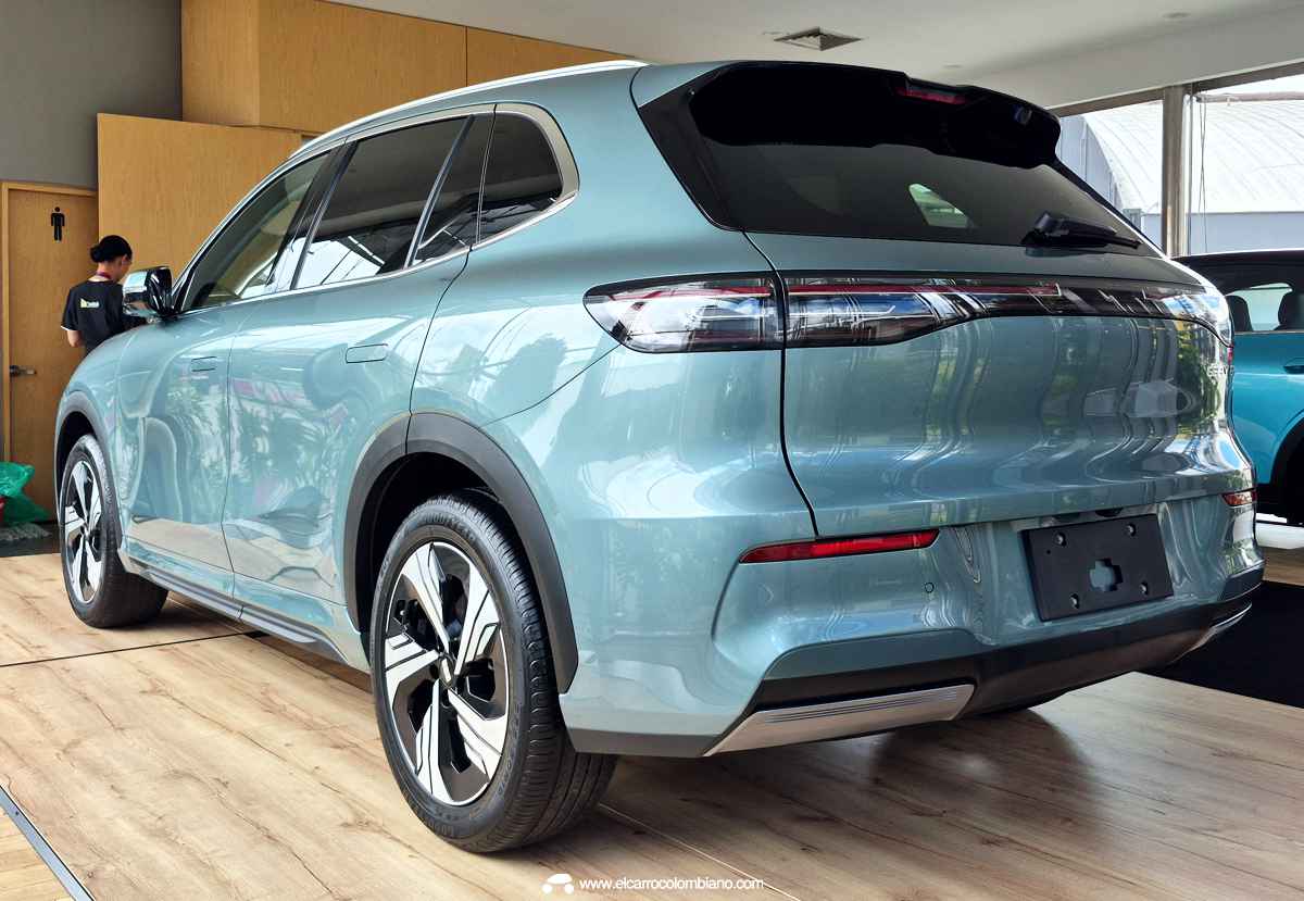 Geely EX5 Colombia SUV eléctrico barato
