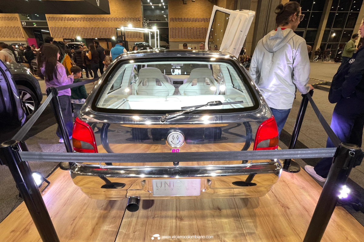 Salón del Automóvil 2025 Volkswagen Gol G2 J Balvin primer carro Rayo J Balvin Volkswagen Gol Colombia Gol segunda generación