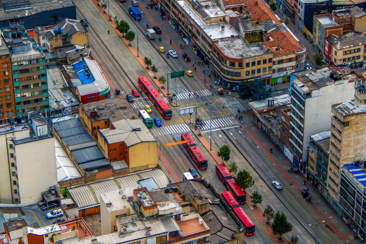 pico y placa Bogotá, pico y placa regional, movilidad en Bogotá, tráfico Bogotá, fin de año Bogotá, tránsito Bogotá, medidas de movilidad, carros en Bogotá, restricciones vehiculares, regreso a Bogotá