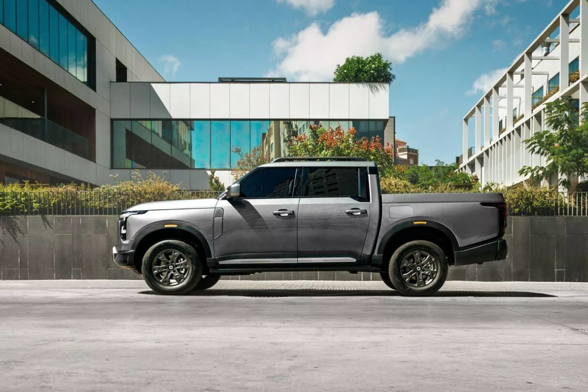 Santana Motors, Santana pickups, Santana 400D, Santana 400 PHEV, pickup híbrida enchufable, pickup híbrida 4x4