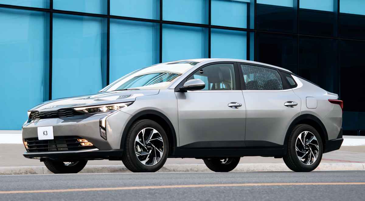 Kia K3 Sedán Colombia