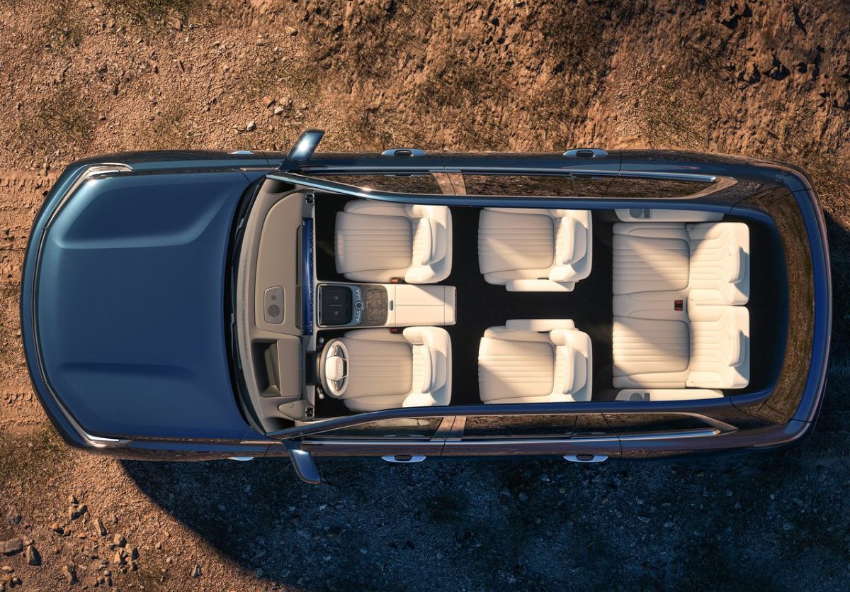Geely Galaxy M9