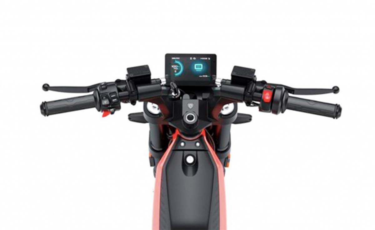 Peugeot 103 scooter eléctrico