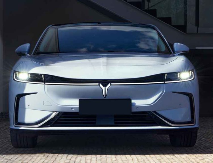 Voyah Passion Colombia sedán eléctrico