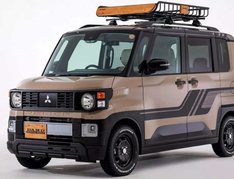 Mitsubishi Delica Mini