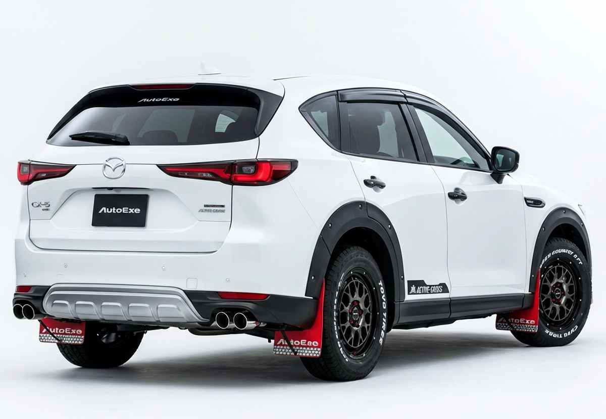 Mazda CX-60 con kit Active XRoss de AutoExe, vista trasera