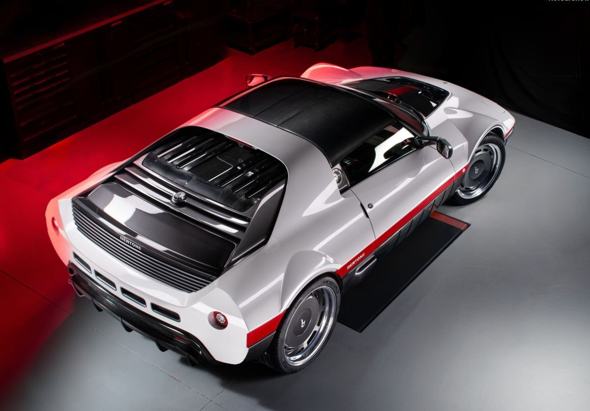 Bertone Runabout 2026
