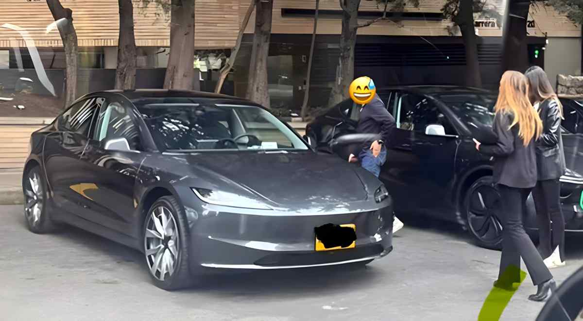 Primer Tesla Model 3 entregado en Colombia.