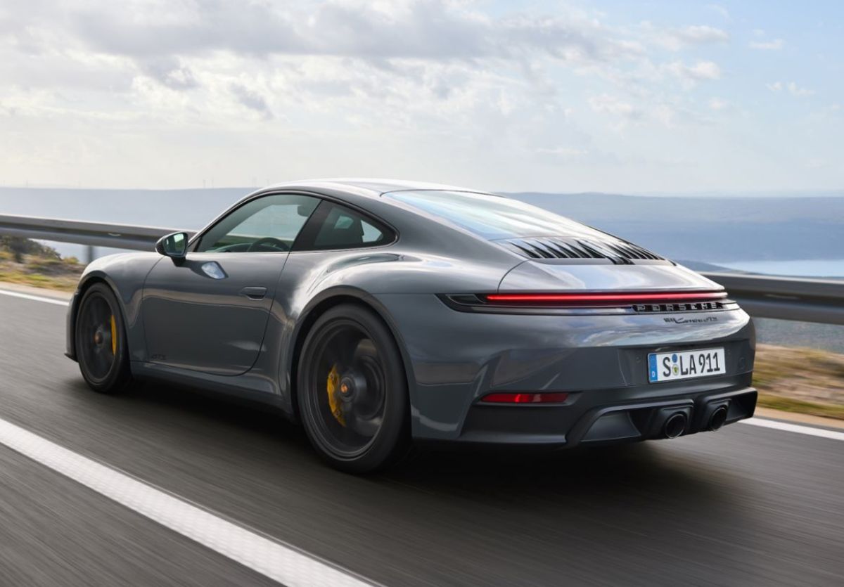 Porsche 911 carro más vendido Andorra 2025