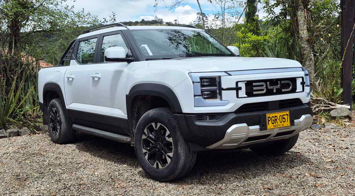 BYD Shark Colombia, pick-up híbrida, primer contacto.