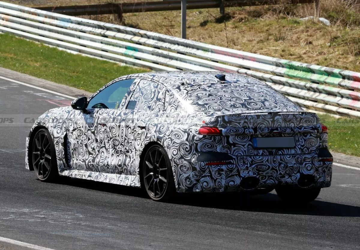 Audi RS 5 híbrido enchufable 2027