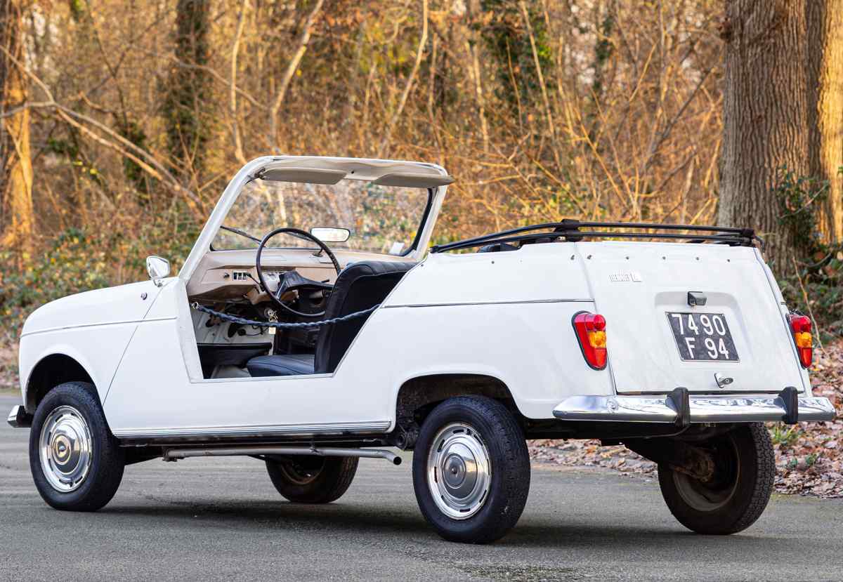 Renault 4 Plein Air 1968, parte trasera