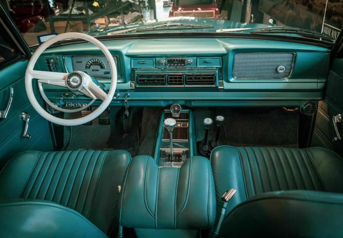 Jeep Super Wagoneer restomod 2026