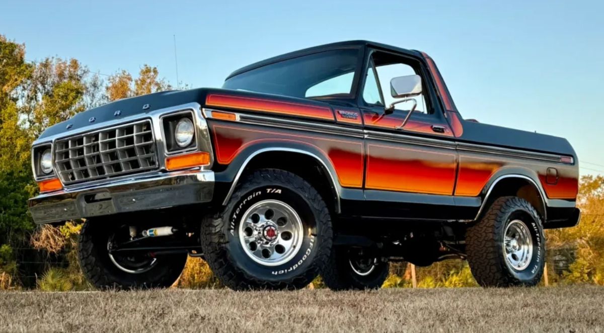Ford Bronco 1978 restaurado 2026