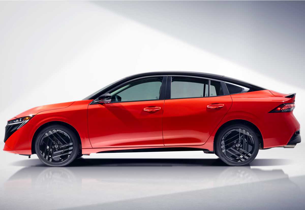 Nissan Sentra 2027, vista lateral