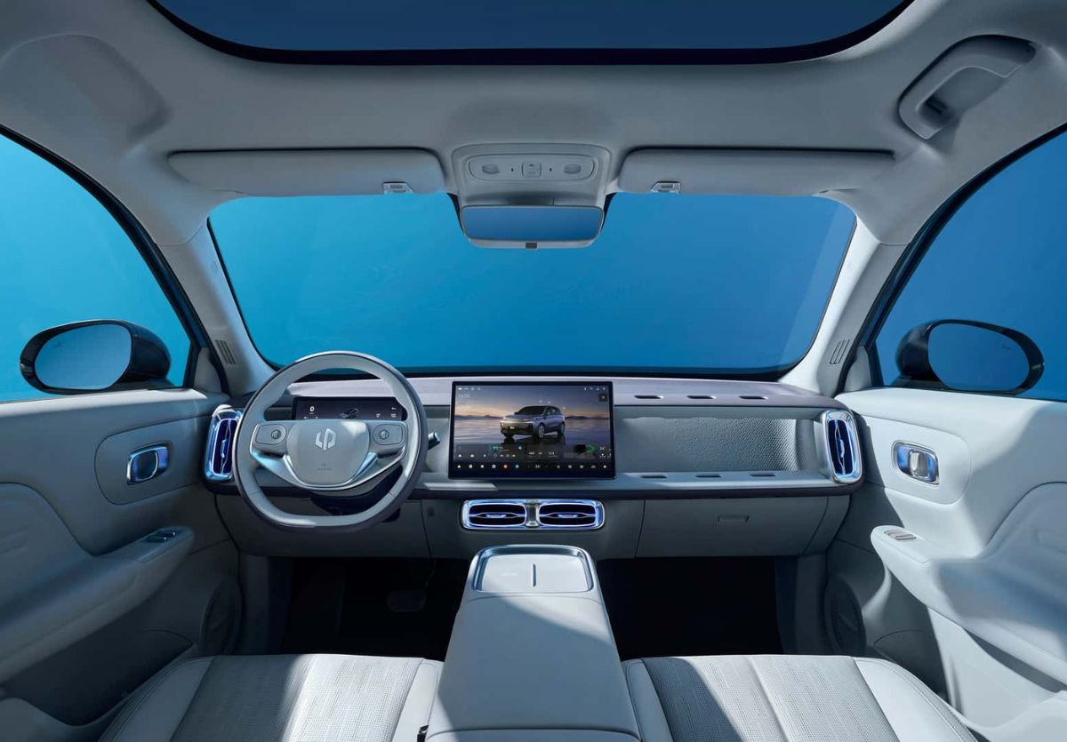 Leapmotor B10 híbrido rango extendido 2026