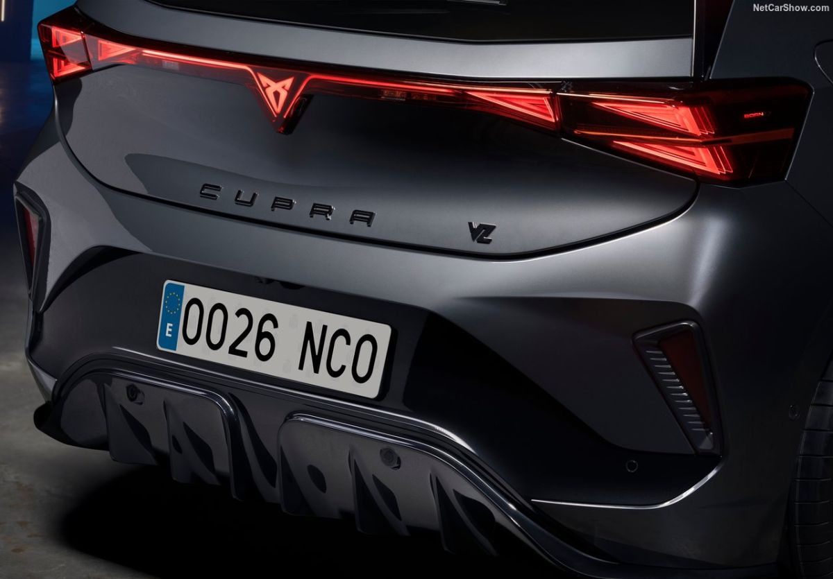CUPRA Born 2026