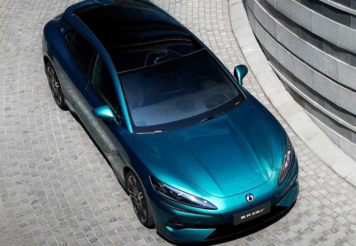 BYD Denza Z9 GT 2026, vista superior