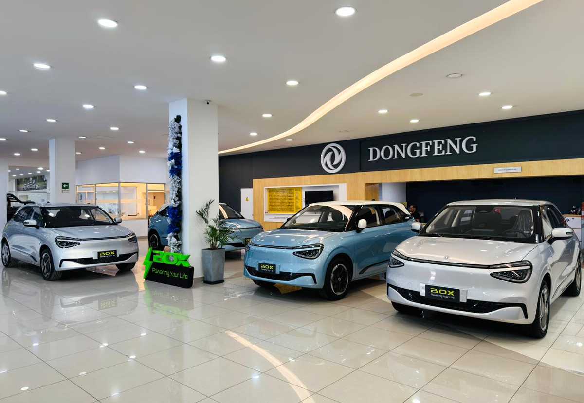 Dongfeng Box, carro eléctrico barato en Colombia, concesionario en Medellín