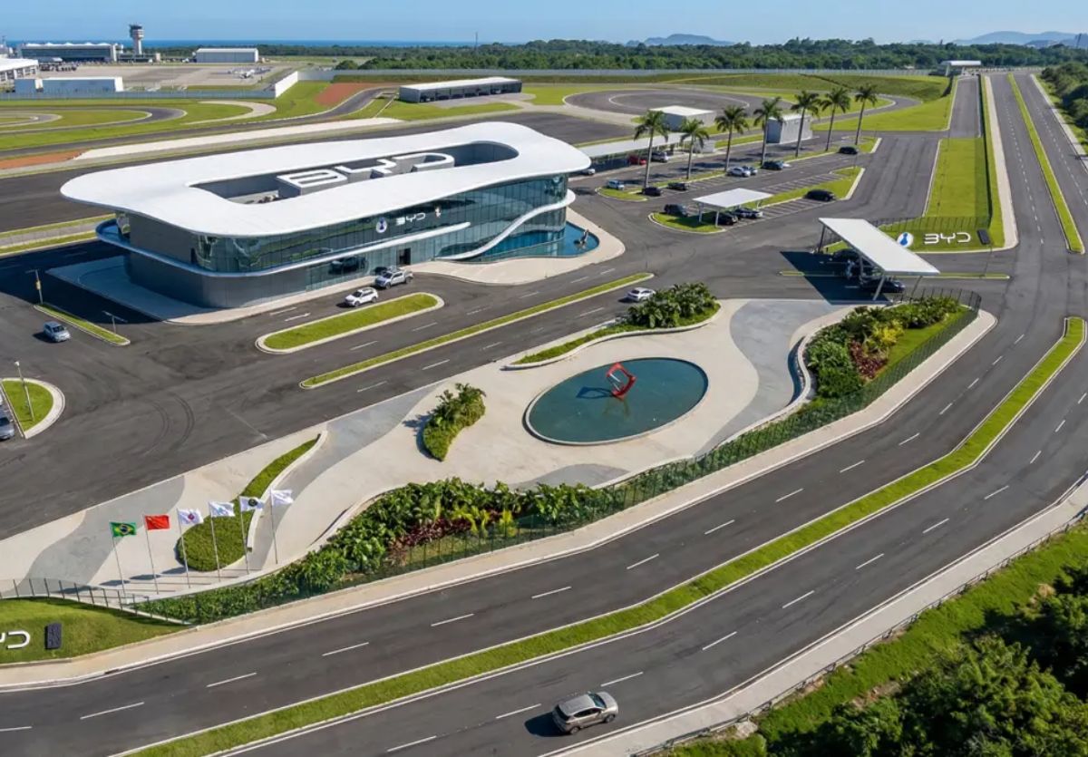 BYD pista de pruebas Brasil 2027