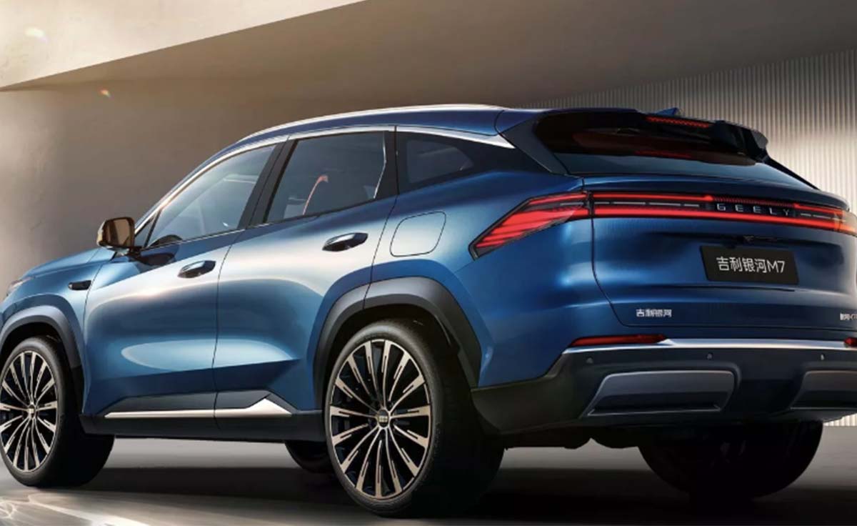 Geely M7