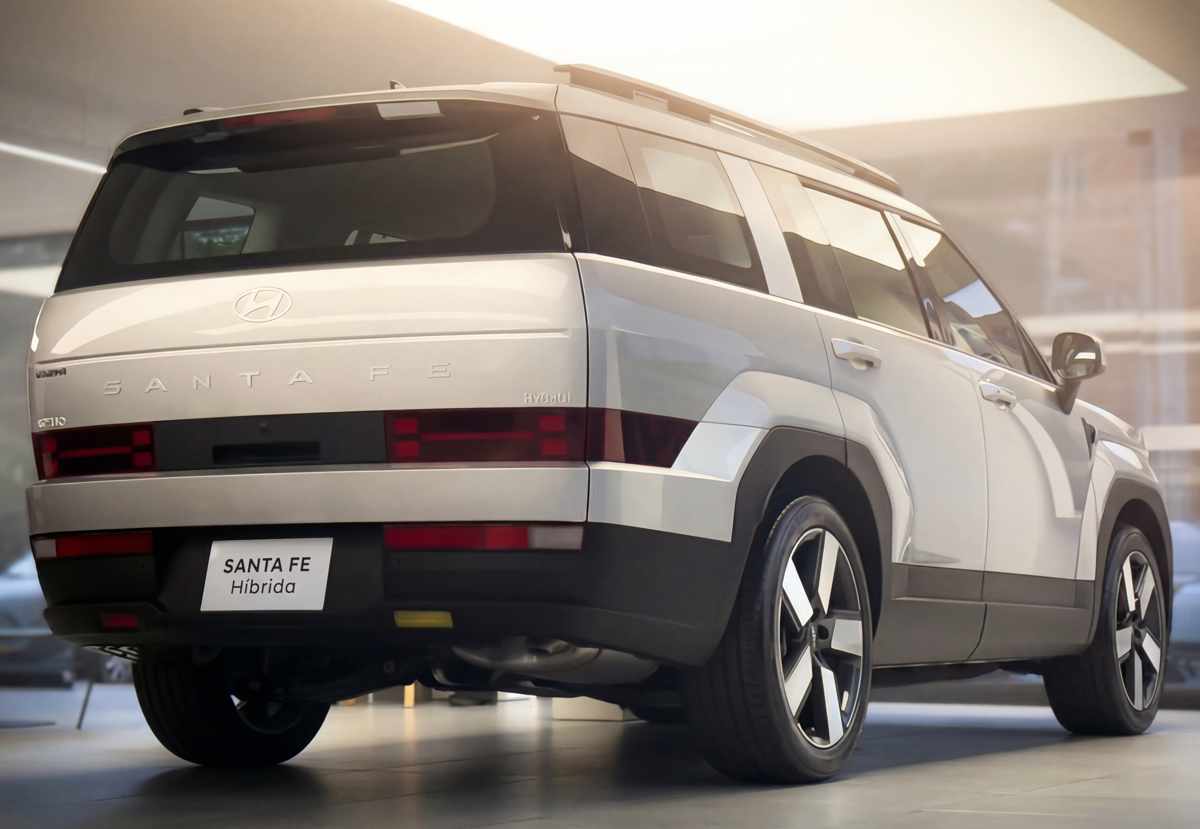 Hyundai Santa Fe Híbrida.
