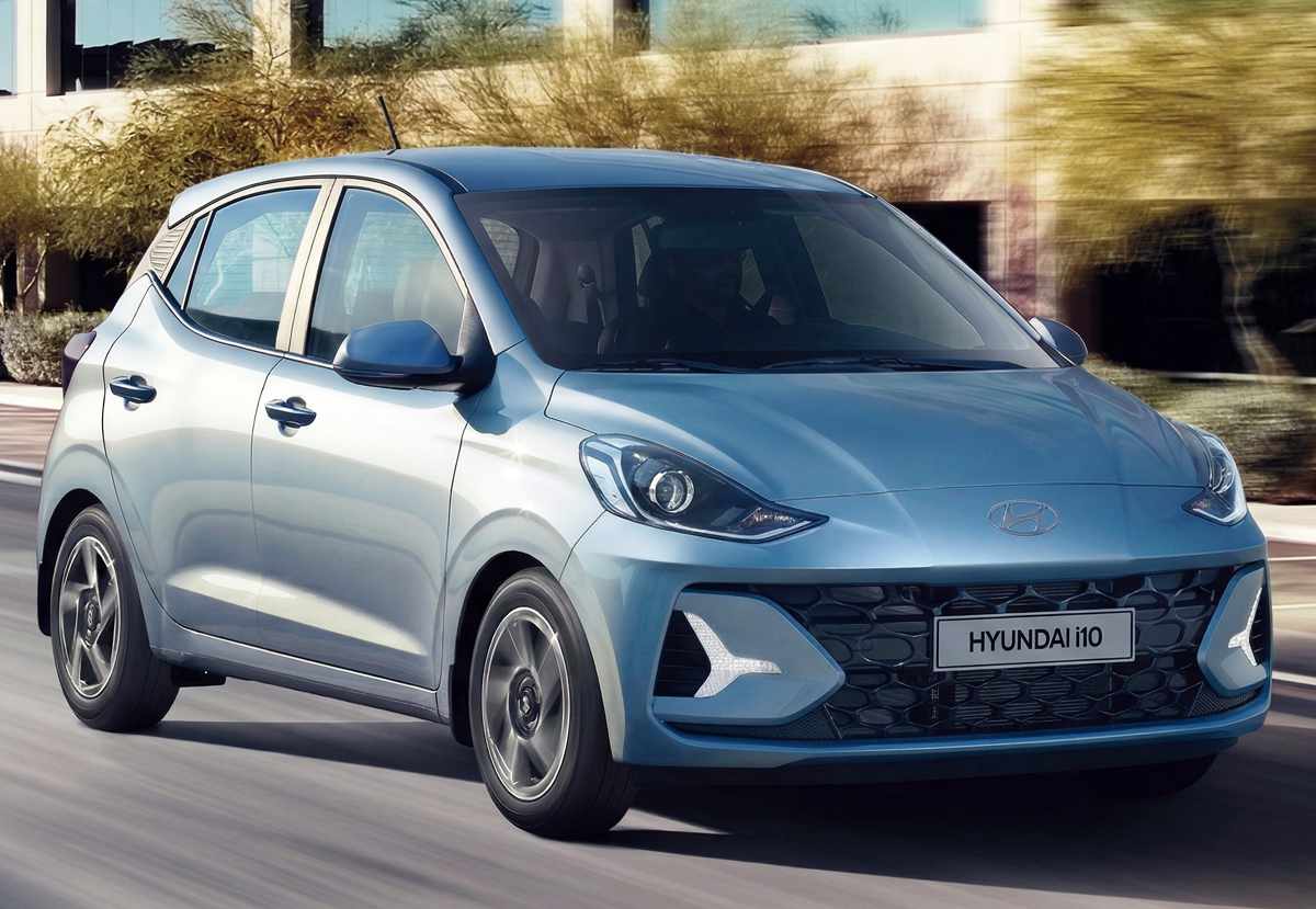 Hyundai Grand i10 2026, vista frontal 3/4 lado derecho