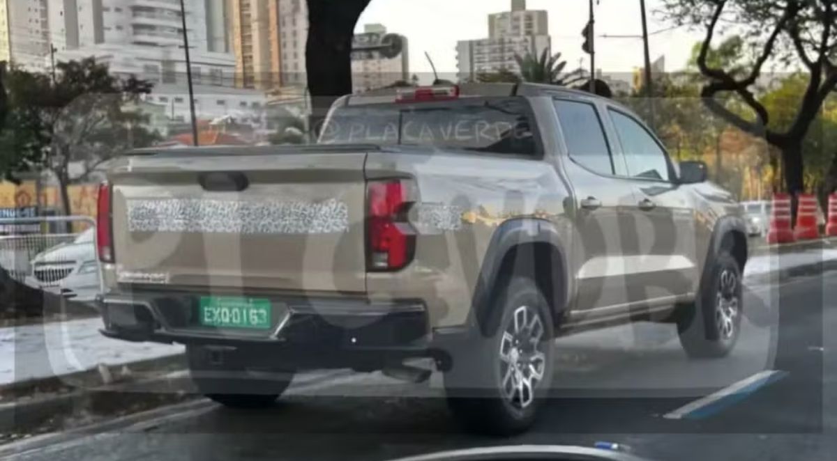 Chevrolet Hyundai pick-up mediana 2028