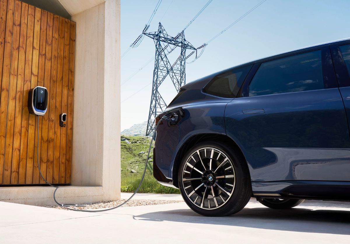 BMW cargadores carros eléctricos América Latina