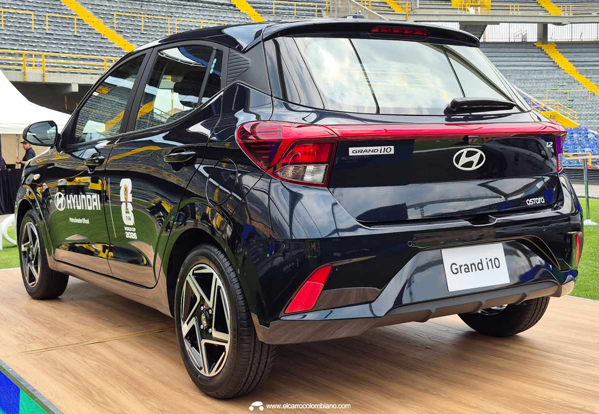 Hyundai Grand i10 2026 Colombia, vista 3/4 trasera