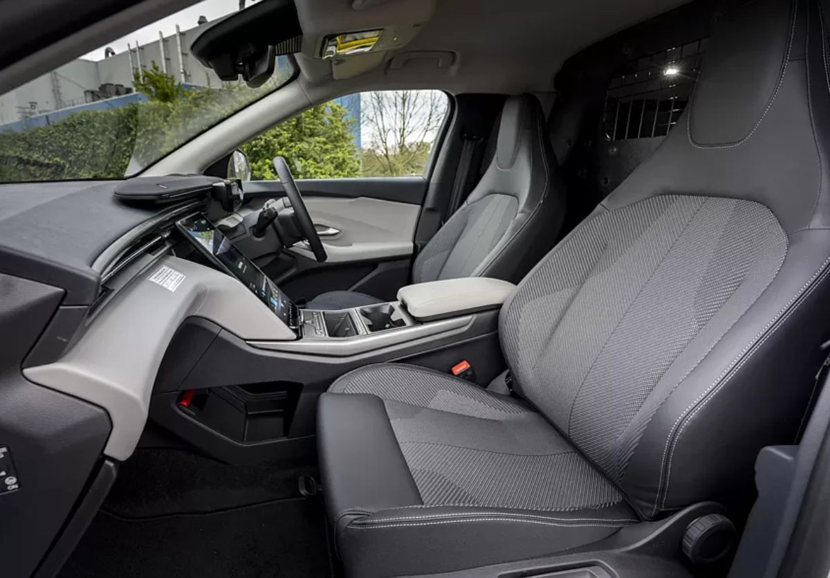 Ford Explorer Van 2026 eléctrico