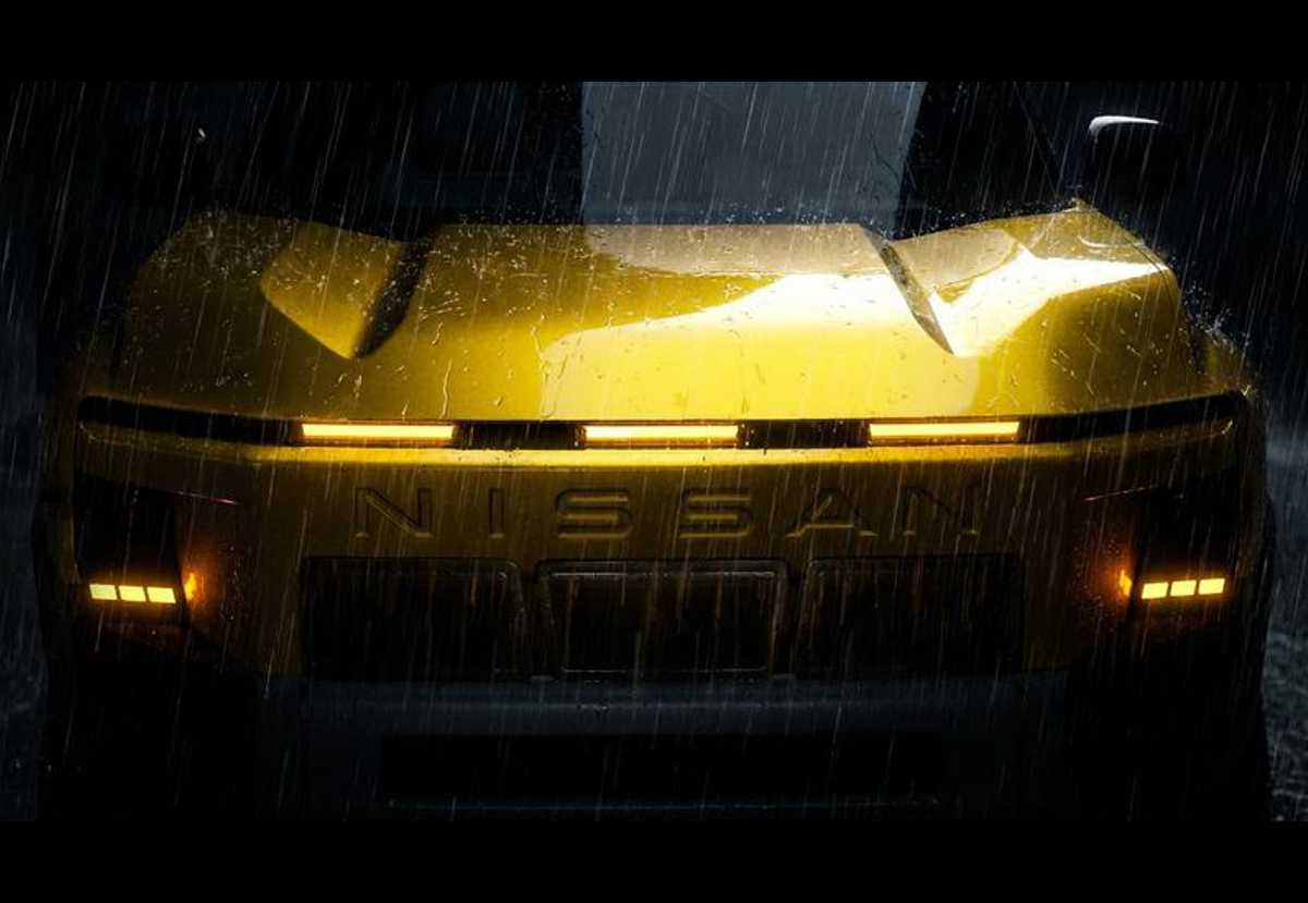 Primer plano imponente del frontal del todoterreno Nissan Xterra color amarillo bajo la lluvia, resaltando el nombre de la marca en la parrilla y sus modernas franjas de luces LED.