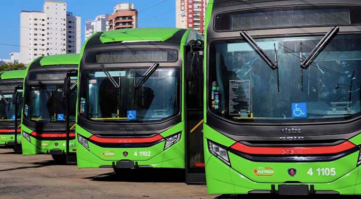 Buses eléctricos chinos