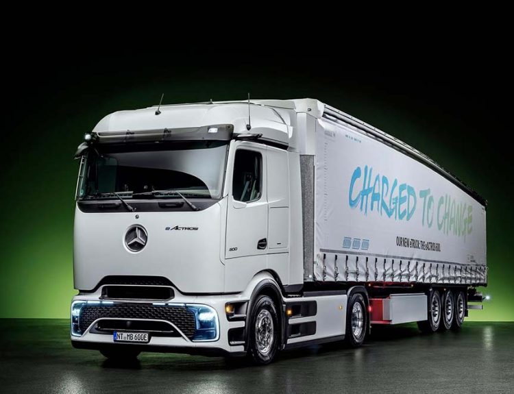 Mercedes eActros 600 camión eléctrico vuelta al mundo