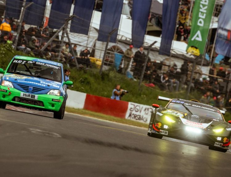 Dacia Logan 24 Horas de Nürburgring