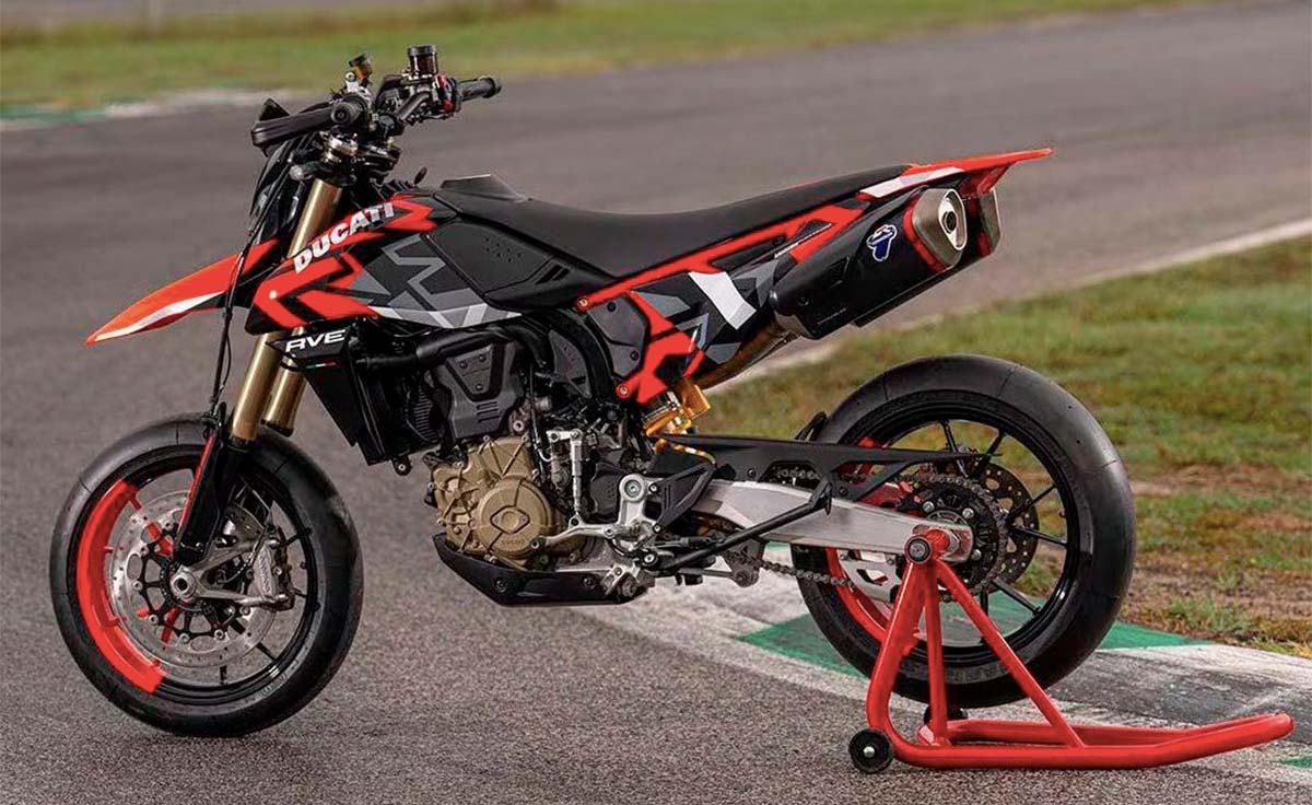 Ducati Hypermotard 698 Mono Nera
