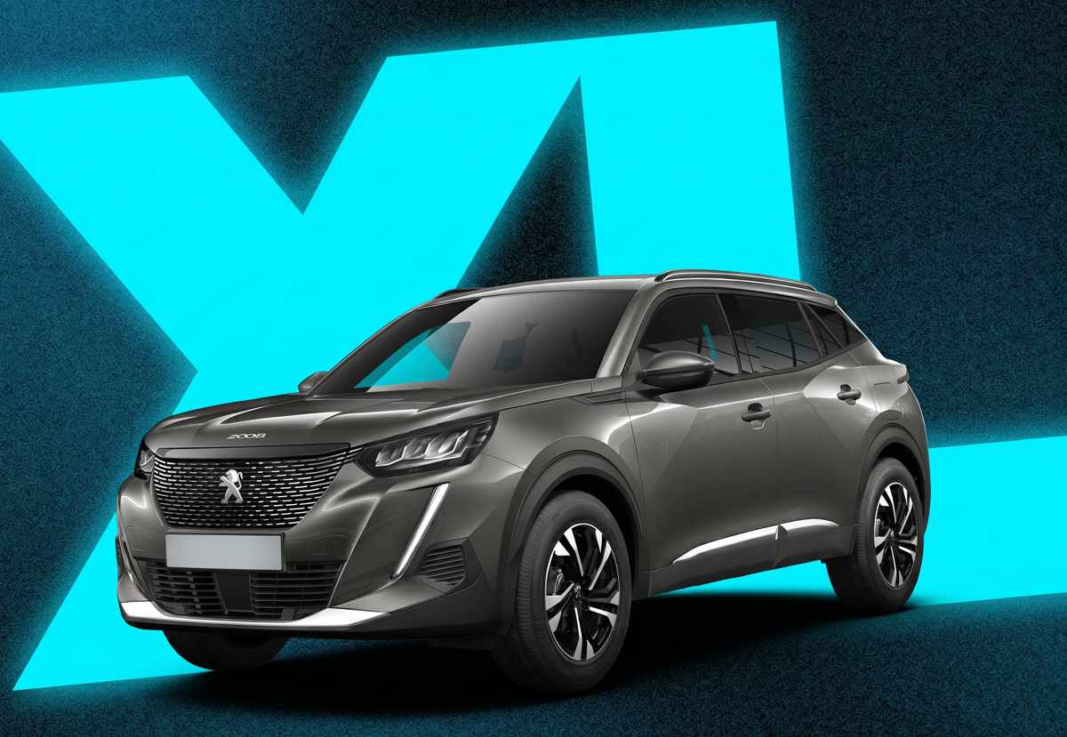 SUV Peugeot 2008 en tono gris oscuro, destacando la oferta de vehículos familiares y de segunda mano en la vitrina de Colwagen Usados en Chía.