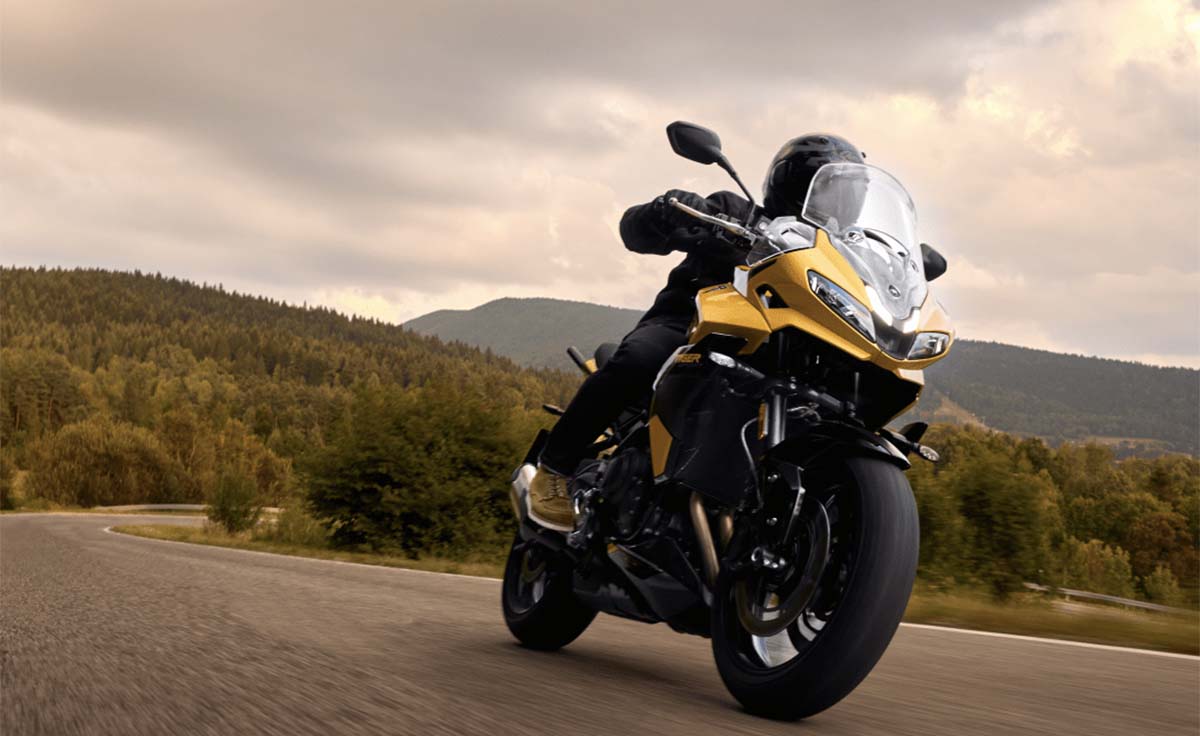 Triumph F2R