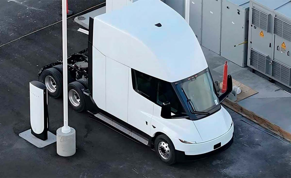 Tesla Semi pedido 370 camiones