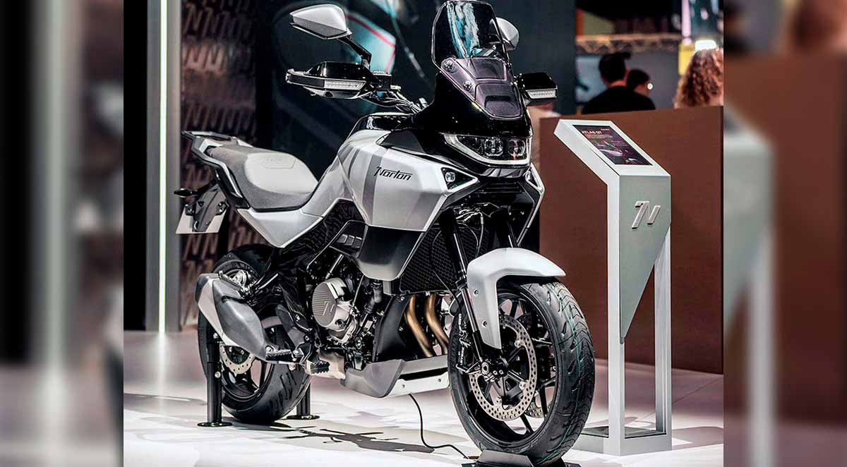 Norton Atlas 585