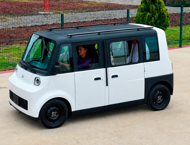Olinia 1 carro eléctrico barato México 2027