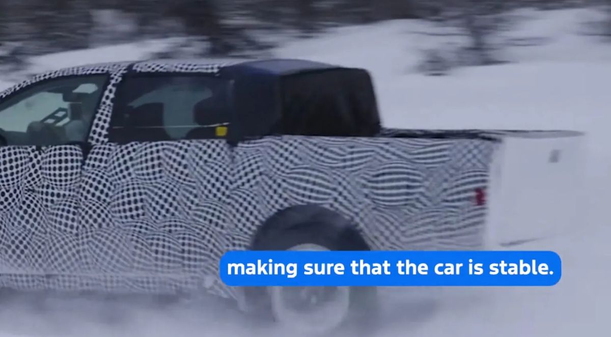 Ford pick-up eléctrica accesible 2027