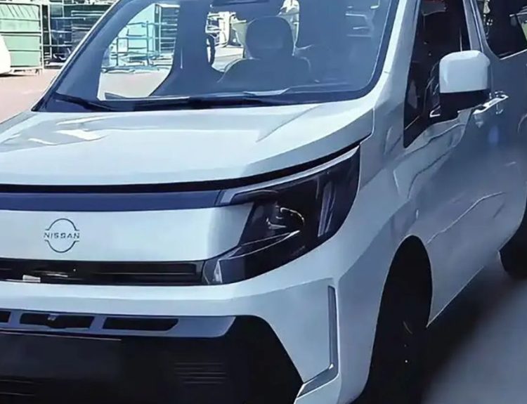 Nissan NV200 híbrida enchufable 2027