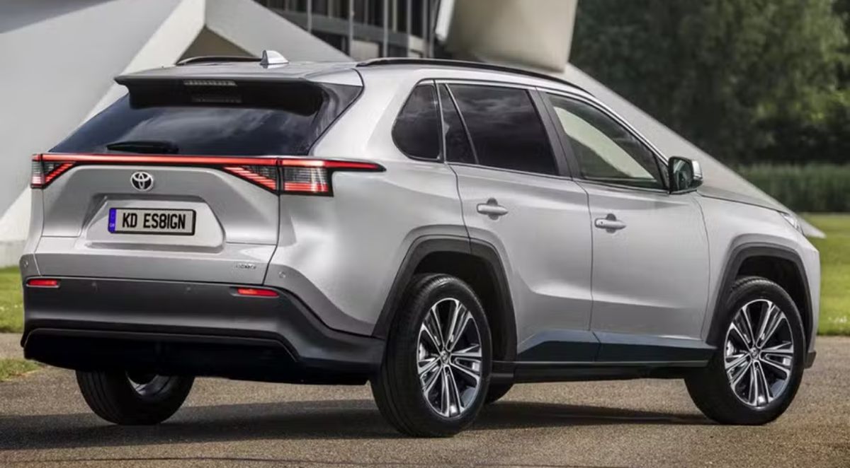 Toyota Corolla Cross híbrido enchufable 2029