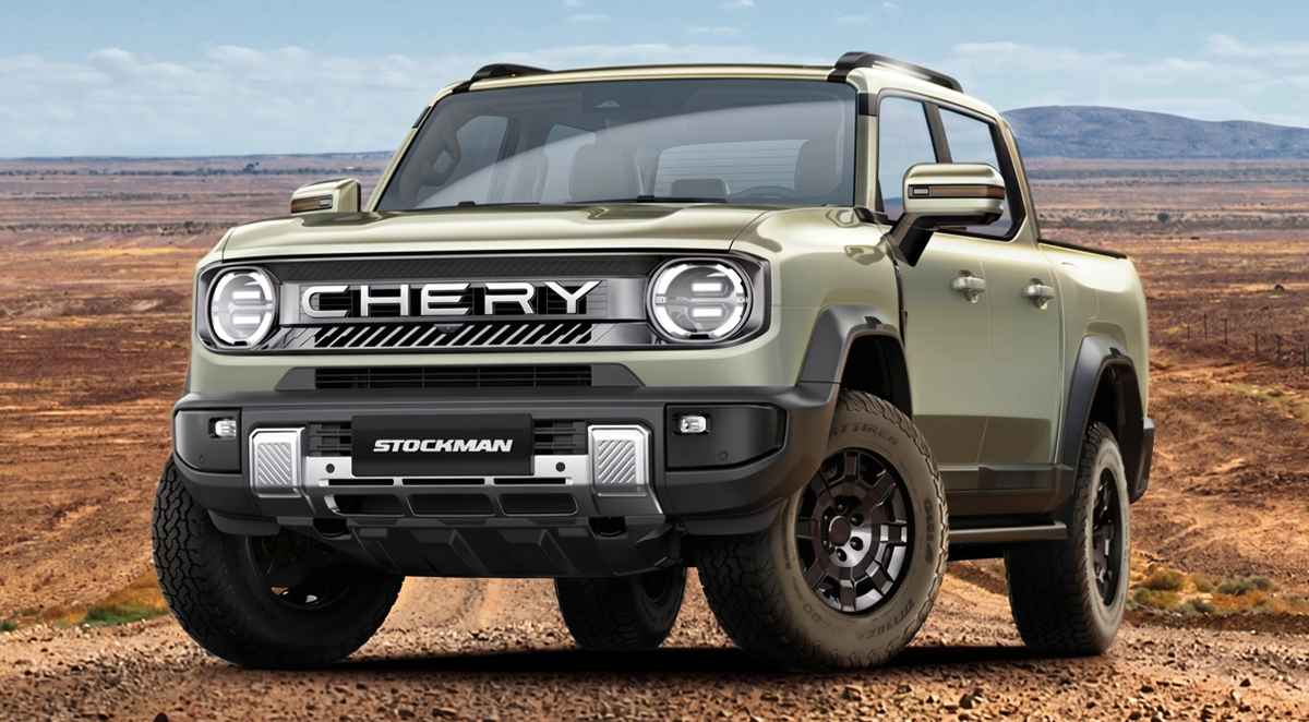 Vista frontal y lateral de la nueva pick-up Chery Stockman híbrida enchufable diésel, color beige, estacionada en un paisaje desértico, destacando su enorme parrilla y faros redondos.